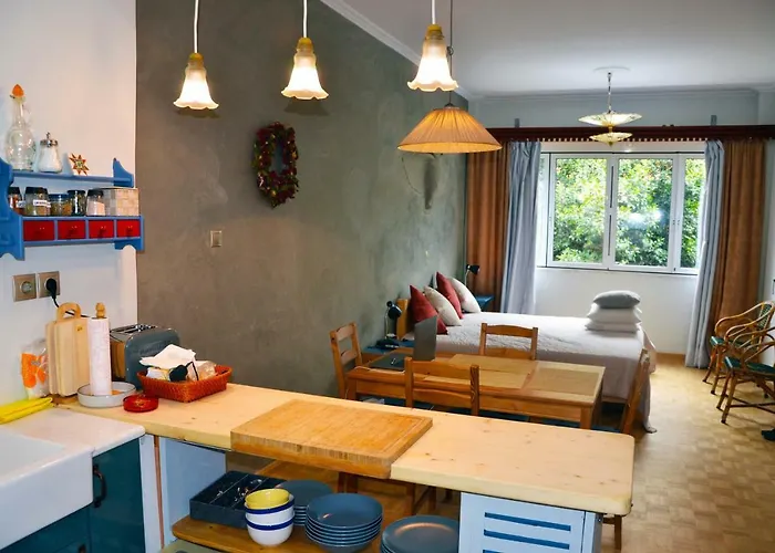 Mia'S Cozy Flat In Ermou, 3 Min From "Monastiraki"